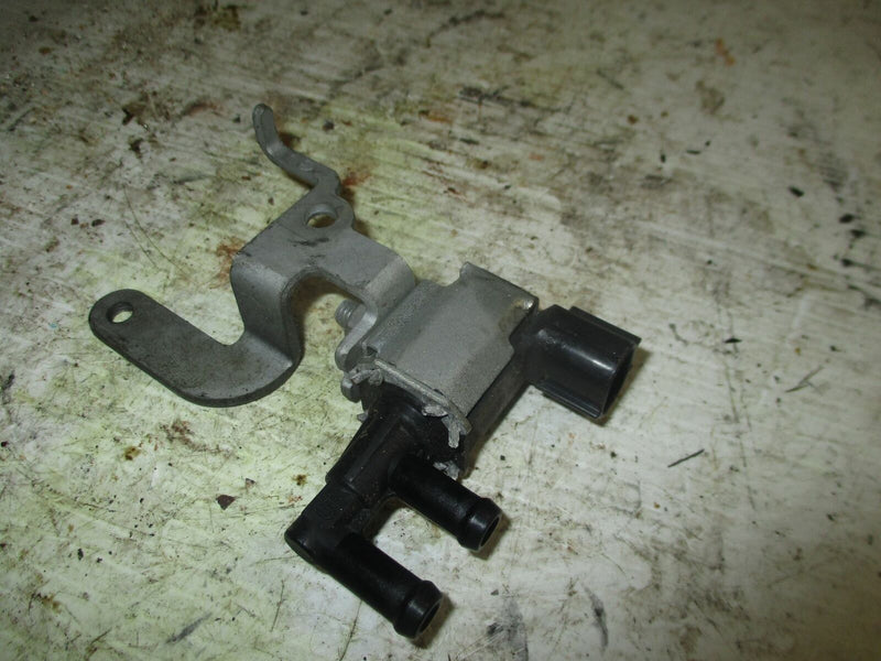 Yamaha 70hp 4 stroke outboard pressure relief valve (6C5-13906-01-00)