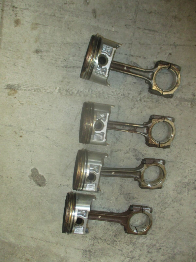 Suzuki DF115 115hp outboard piston and rod set of 4 (12111-90J01)