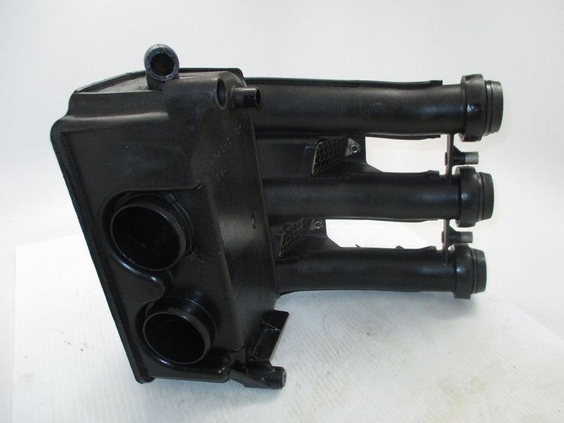 Yamaha F200 200hp V6 4 stroke outboard starboard intake silencer