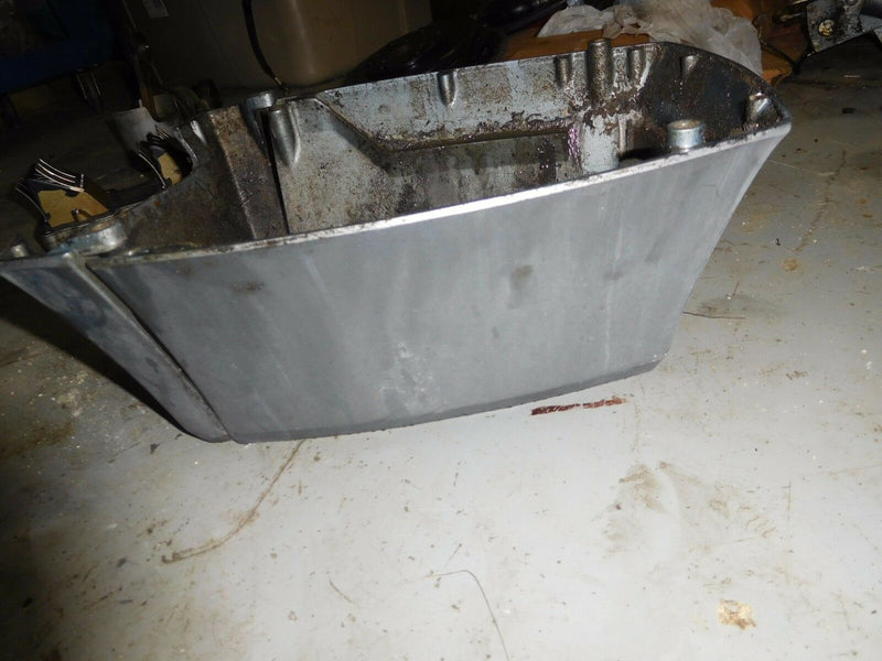 1988 Yamaha 90 hp outboard 90ETLG Apron cover 688-42741-00-EK