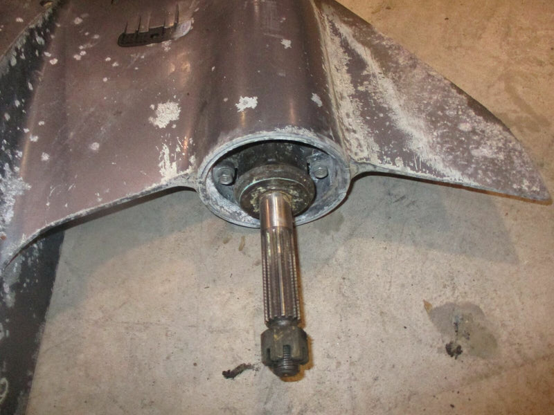 Yamaha OX66 250hp outboard COUNTER lower unit with 25" shaft PARTS ONLY