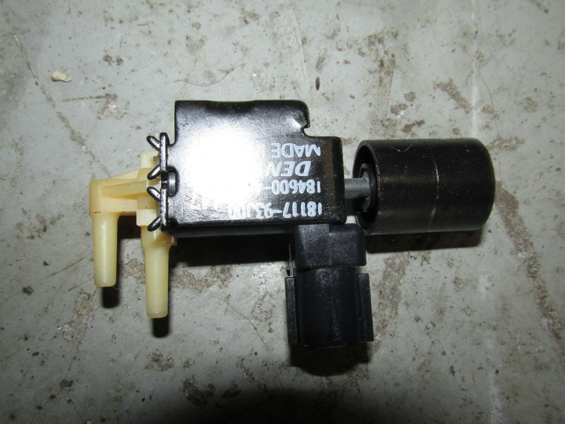 2008 Suzuki outboard DF 150 4-stroke Vacuum Switching Valve 18117-93j00