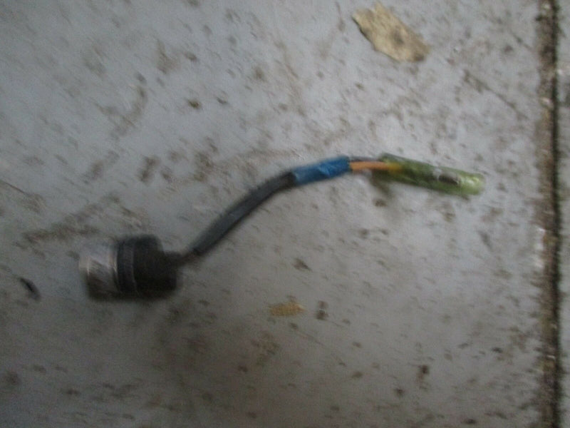2004 Yamaha 4 stroke F225TURC outboard thermoswitch 69j-82560