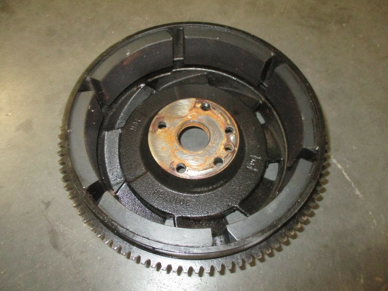 Evinrude outboard Ficht 115hp flywheel 0586338