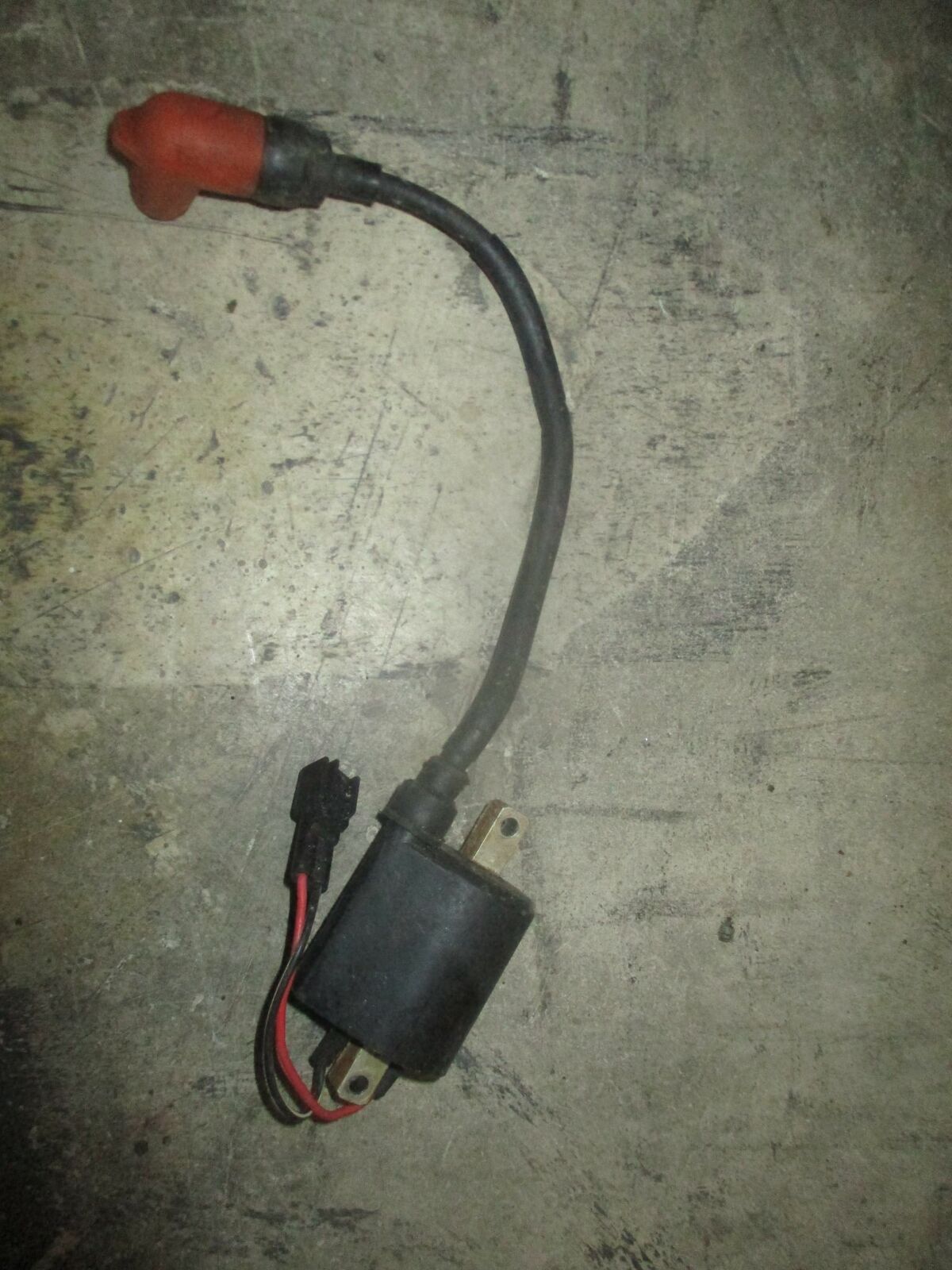 Yamaha HPDI outboard black plug ignition coil (F6T507)