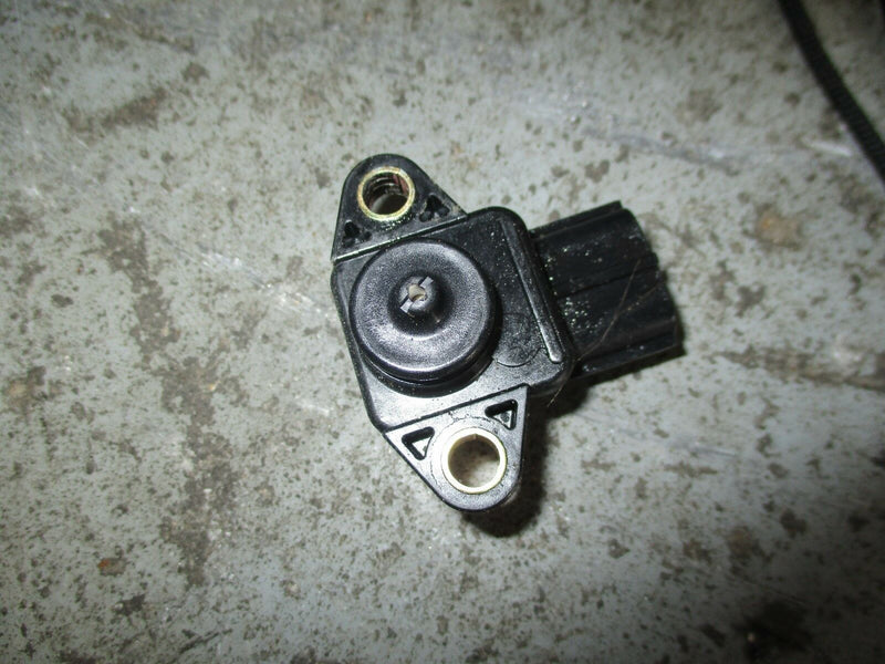 2003 yamaha VMAX OX66 150hp fuel injection outboard pressure sensor 67h-82380