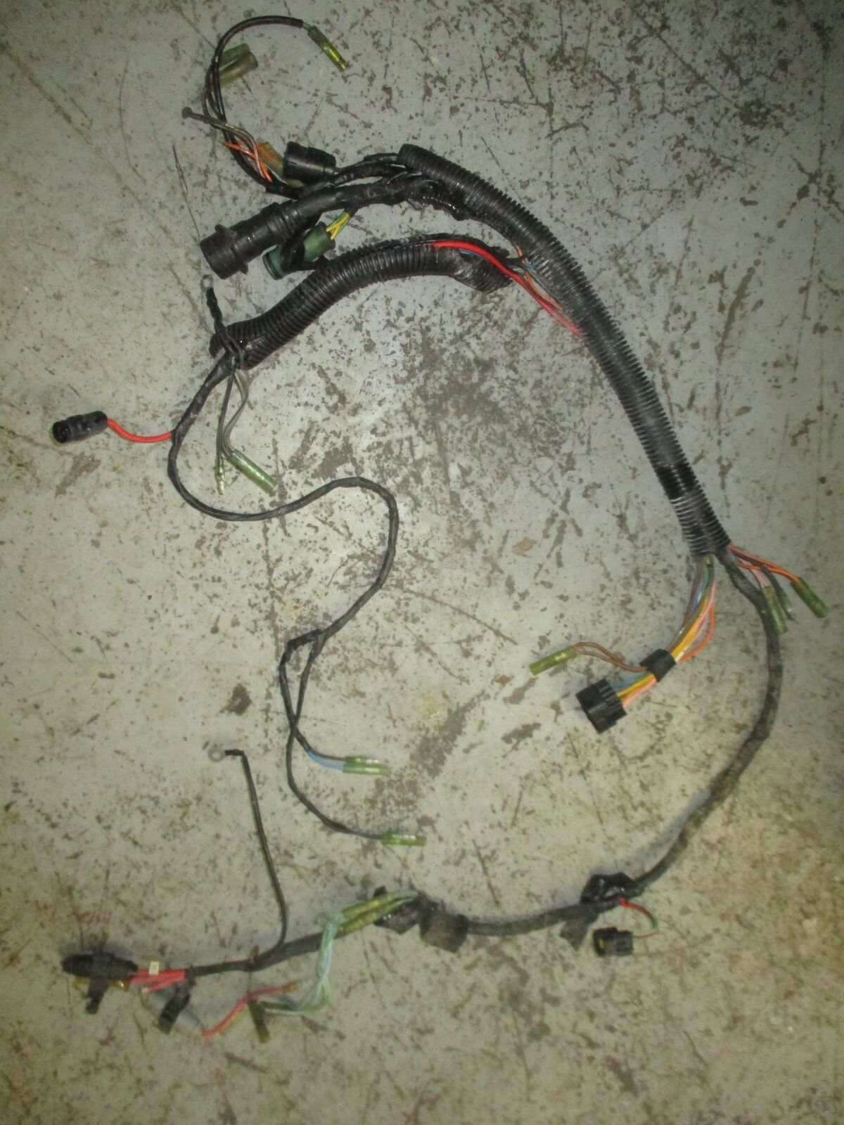 Yamaha 200hp 2 stroke outboard engine wiring harness