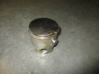 Load image into Gallery viewer, Suzuki DT200 200hp outboard port piston
