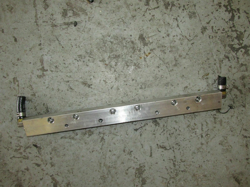 1999 Yamaha Outboard OX66 250hp Saltwater series 2 fuel rail 65L-13938-00-00
