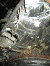 Load image into Gallery viewer, OMC Seadrive V4 2 stroke outboard crankcase powerhead
