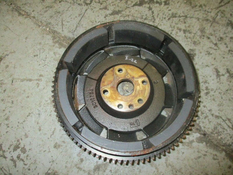 2000 Evinrude 175hp Ficht outboard flywheel 0586526