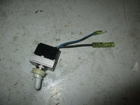 Load image into Gallery viewer, 2006 VZ200TLR Yamaha 200 hp Vmax HPDI outboard emergency oil switch
