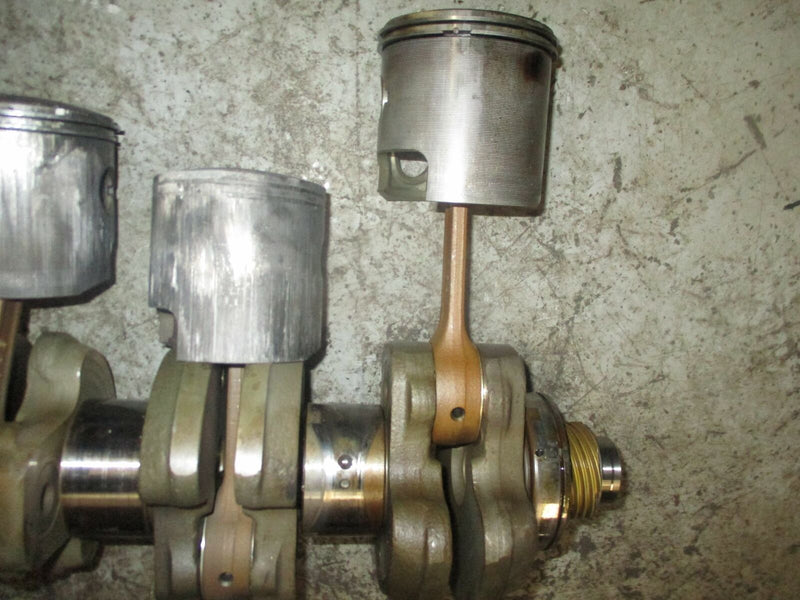 Suzuki DT140 140hp outboard crankshaft (12200-94605)