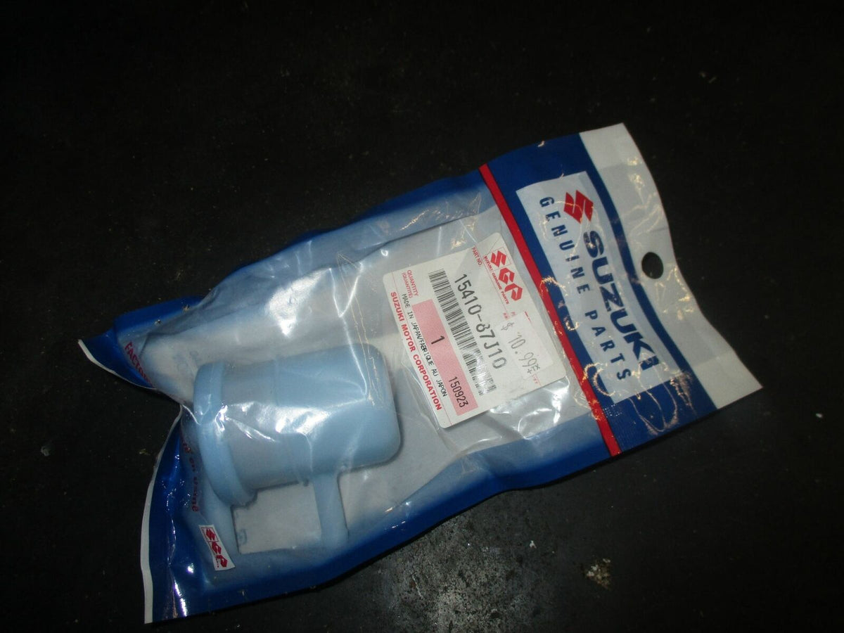 NEW OEM Suzuki outboard fuel water separator/ filter (1541087J10