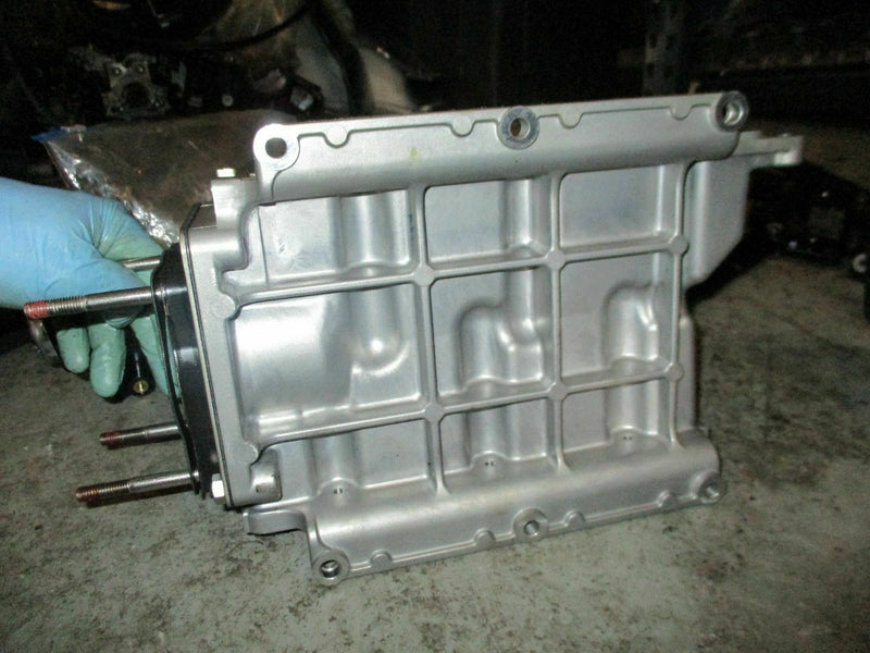 2008 Yamaha F 300 350 hp 4 stroke V8 Outboard mixing body 6AW-13711-01-00
