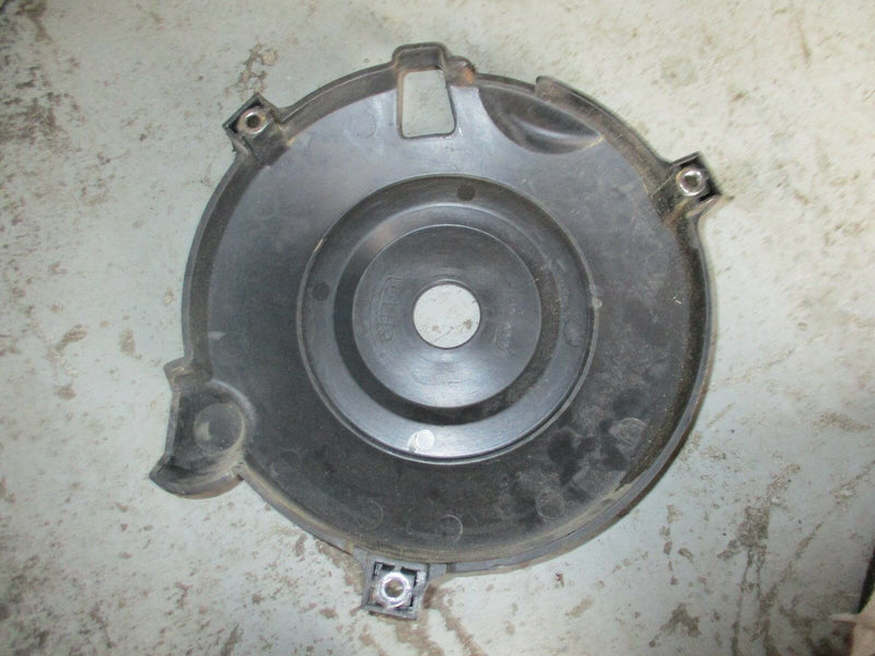 1992 Yamaha 40ELRQ outboard flywheel cover