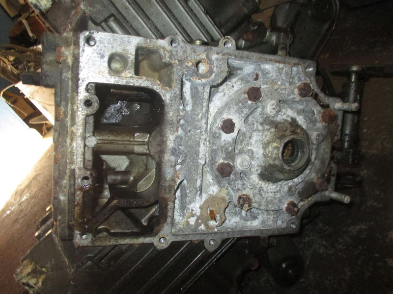 Johnson 100 hp commercial outboard crankcase powerhead