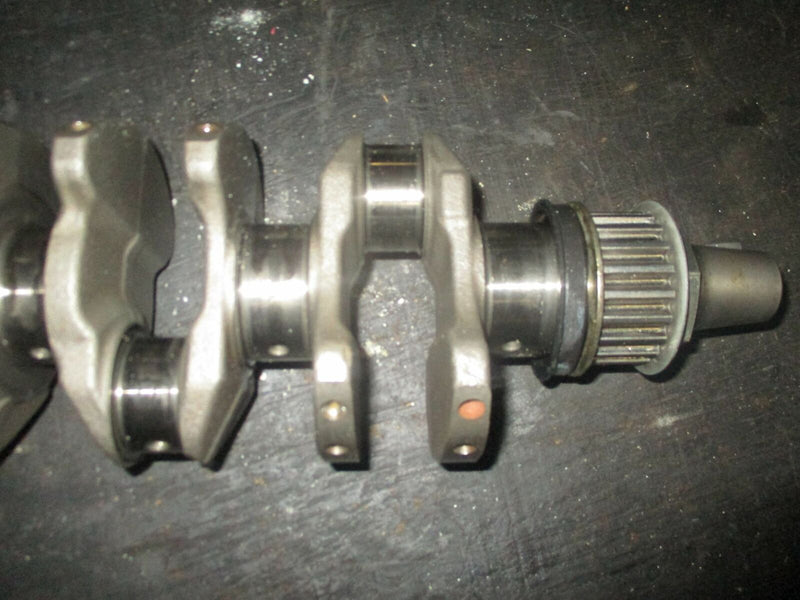 Suzuki DF70 70hp outboard crankshaft (12220-99E01)