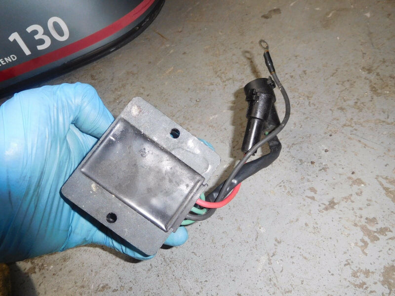1993 Yamaha V4 130hp L130TXRR rectifier regulator 6r3-81960-10-00