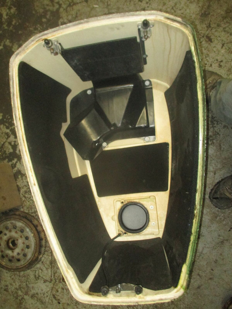 Suzuki DT150 150hp outboard top cowling
