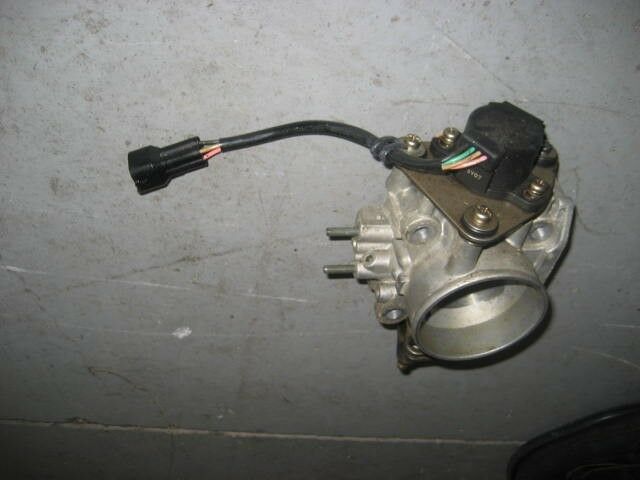 Suzuki Outboard DT 115 Hp throttle body with TPS 13300-94900