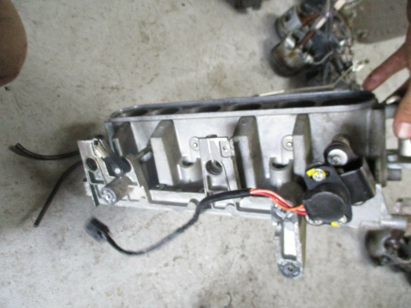 2001 Yamaha 200hp HPDI outboard Z200TXRZ Intake manifold pos sensor 68f-13751