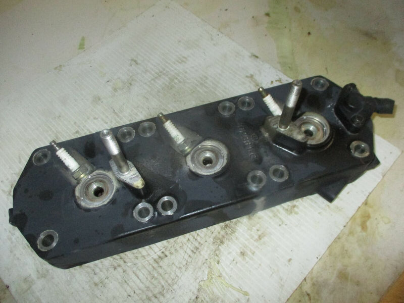 Mercury Optimax 135hp outboard starboard cylinder head (852381-C)