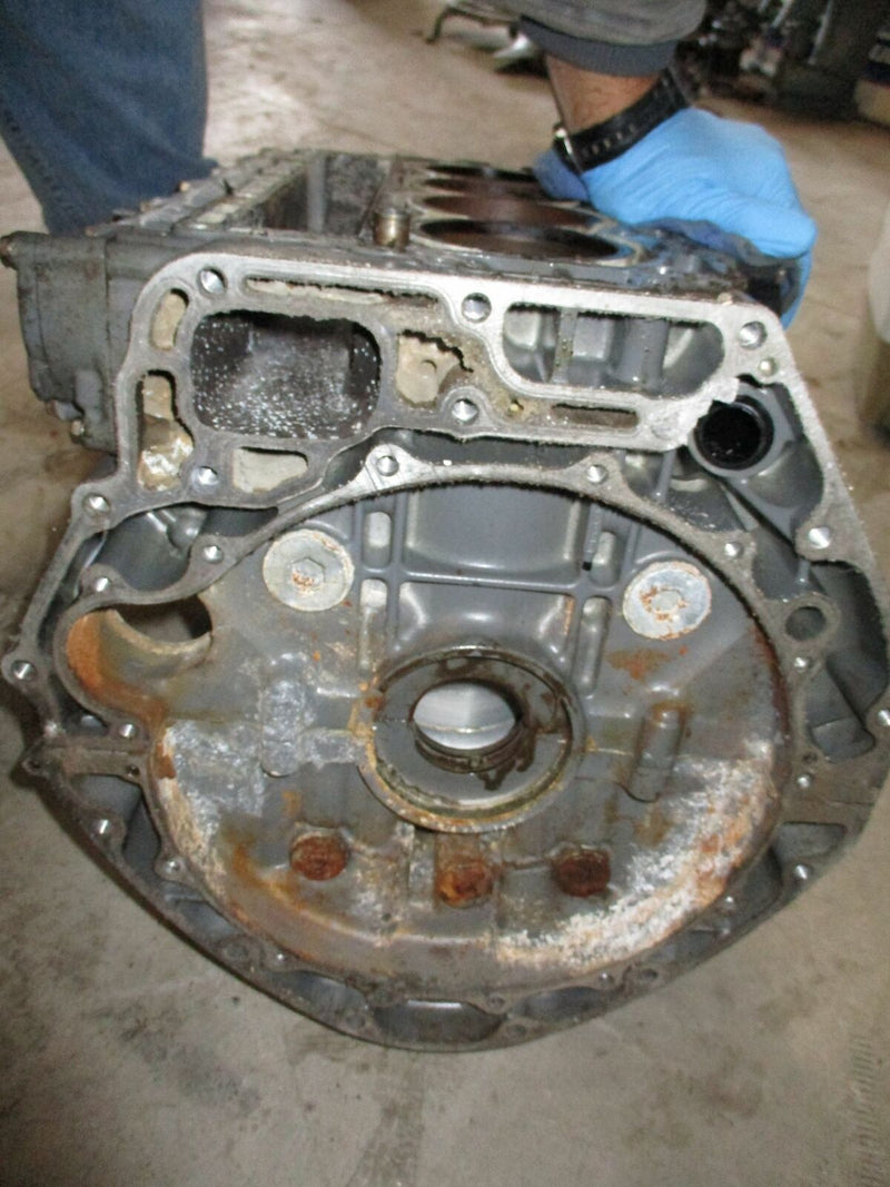 Honda 130hp 4 stroke outboard crankcase block
