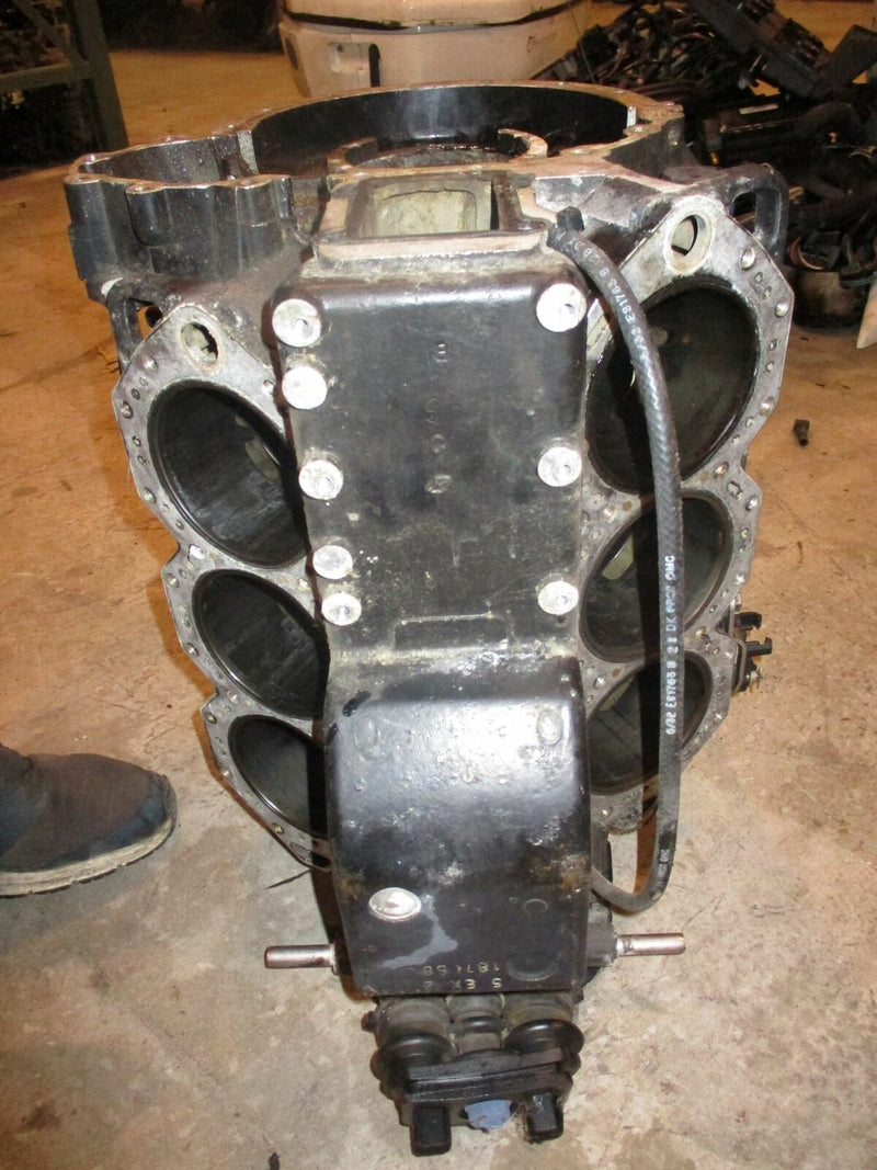 Johnson 150hp 2 stroke outboard crankcase block