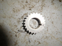 Load image into Gallery viewer, 2006 Honda Outboard BF225A 225 hp driven gear 14400-p8A-A02
