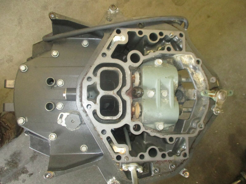 2007 Yamaha 350hp Outboard V8 4-stroke 25 midsection