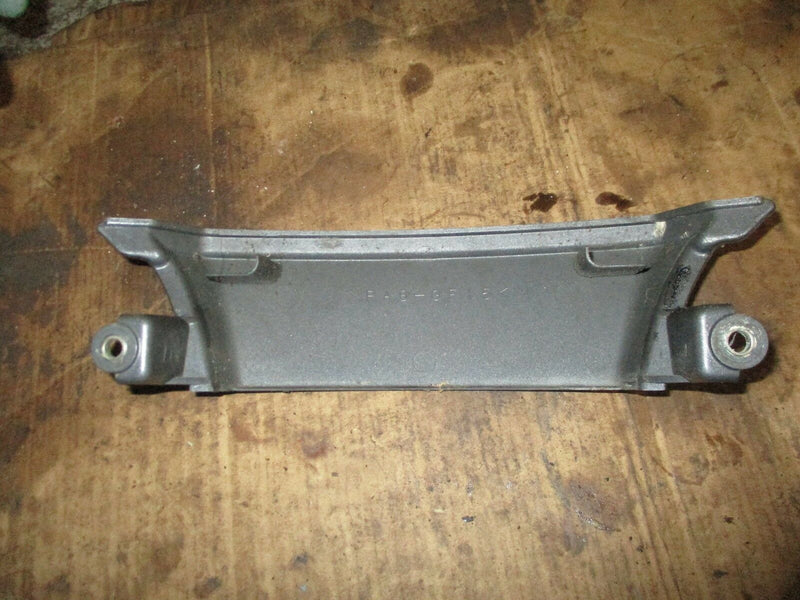 2005 Yamaha 225hp 4-stroke outboard rear casing cover 69j-45151-00-8D