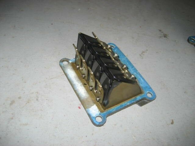 Suzuki Outboard DT 115 Hp reed valve 13150-94502