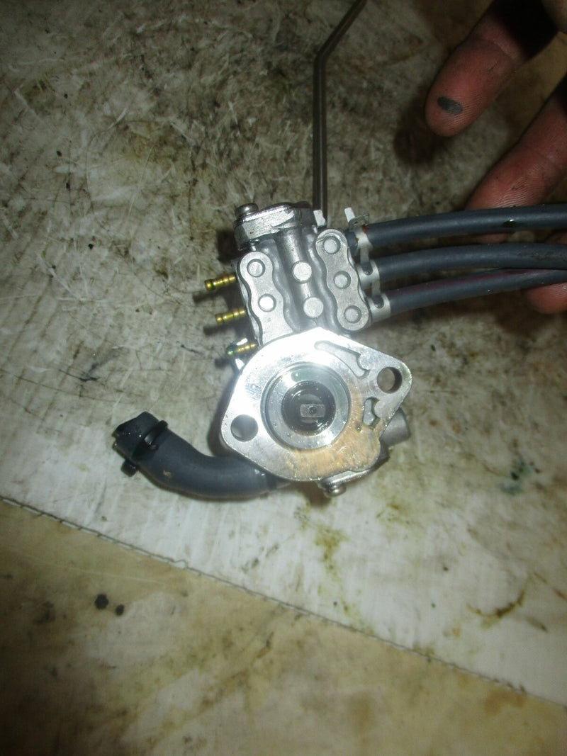 Yamaha HPDI VMAX 200hp outboard oil pump (60V-13200-12-00)