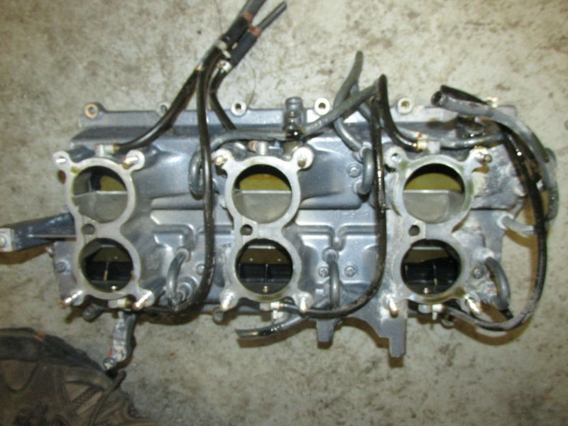 1995 Yamaha Outboard L150TXRT SWS intake manifold w/ reeds 6G5-13641-10-94
