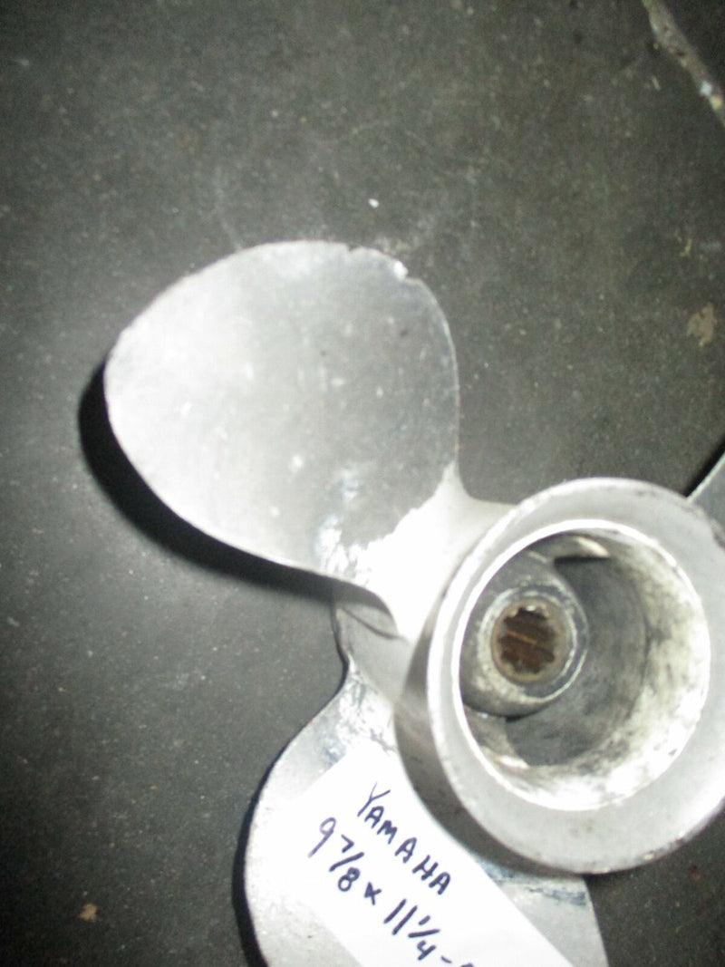 Yamaha outboard alluminum propeller 9 7/8 by 11 1/4-F