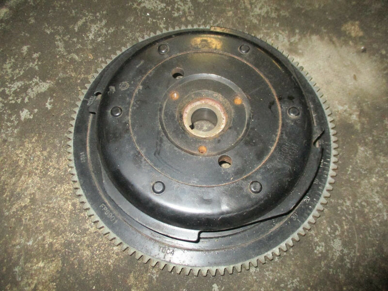 1991 Yamaha outboard 115hp 2-stroke flywheel 6n7-85550