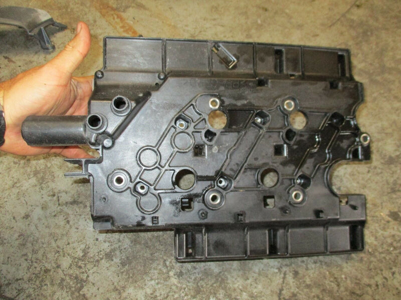 2002 Yamaha Outboard 225 hp 4stroke outboard ignition coil mount plate 69j-82316