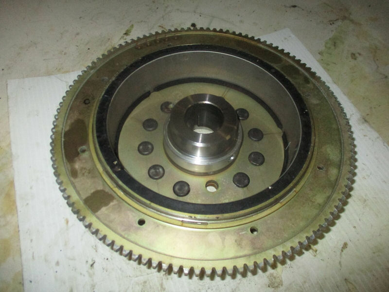 Yamaha HPDI 250hp outboard flywheel (60V-81450-00-00)