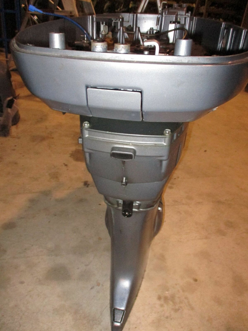 Yamaha 115hp 4 stroke outboard 25" midsection