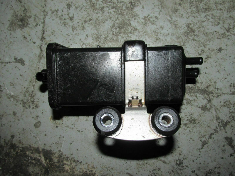 2005 Yamaha outboard 250hp 4 stroke F250TXRD air canister 6P2-24170-00-00
