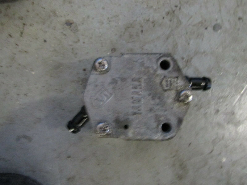 2001 Yamaha outboard Z200TXRZ 2 stroke fuel pump 6E5-24410-10-00