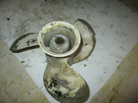 Load image into Gallery viewer, Yamaha 15hp 4 stroke outboard alluminum propeller 9 1/4 by 10
