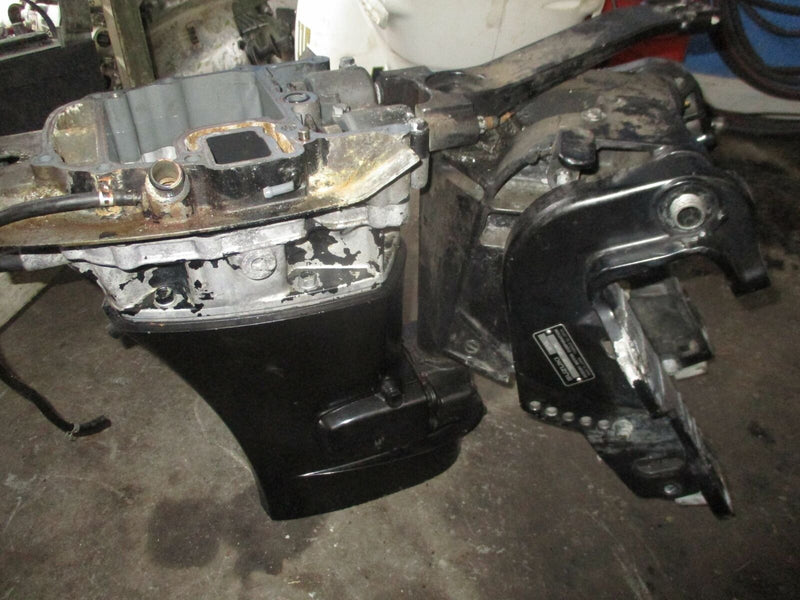 Suzuki DF50 4 stroke outboard midsection