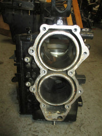 Load image into Gallery viewer, Evinrude 50hp 2 stroke outboard crankcase block (333475)
