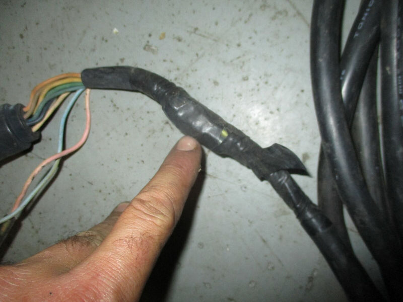 Suzuki outboard 20ft round black plug style rigging harness