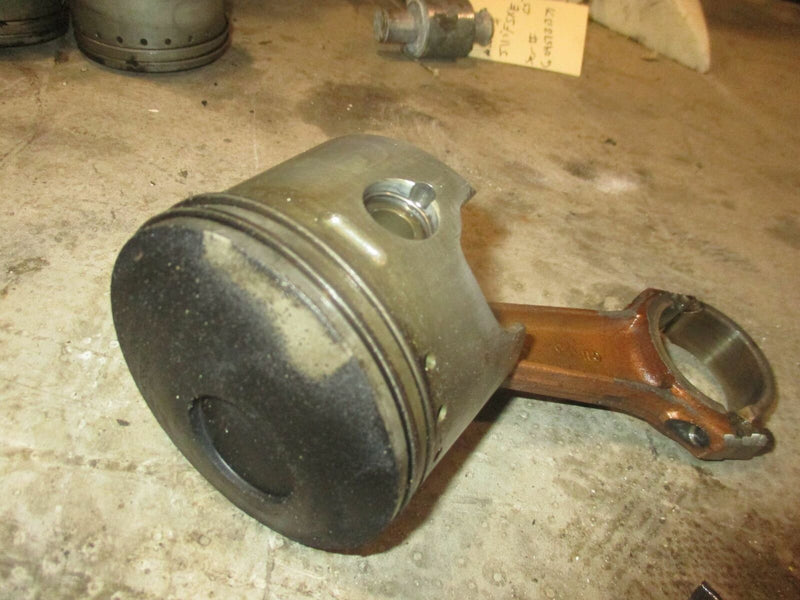 1998 Johnson Ficht 115hp 2-Stroke Outboard Port Piston and Rod 439818