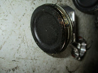 Load image into Gallery viewer, 2002 Suzuki outboard DF115 4 stroke 115hp piston and connecting rods 12111-90j01
