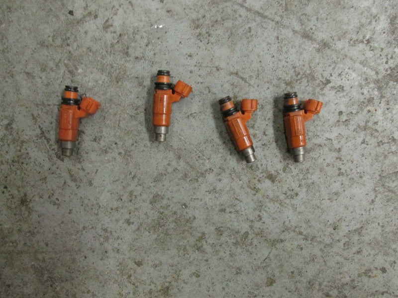 2004 Johnson outboard 140hp 4-stroke fuel injector 5033708