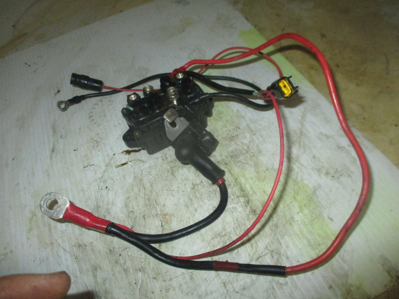 Mercury Yamaha 225hp 4 stroke outboard tilt trim relay (888320T)